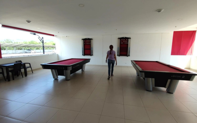 Hermoso apartamento con piscina (alberca).