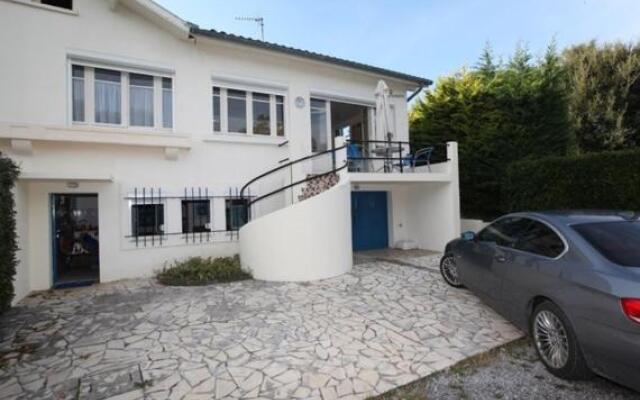 Villa les ROSIERS CAPBRETON 5 personnes