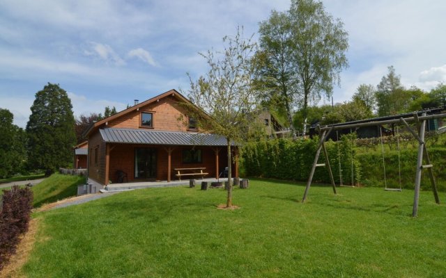 Spacious Holiday Home in Vresse-sur-Semois with Garden