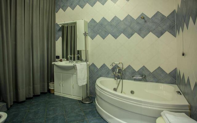 Fly Hotel Cagliari