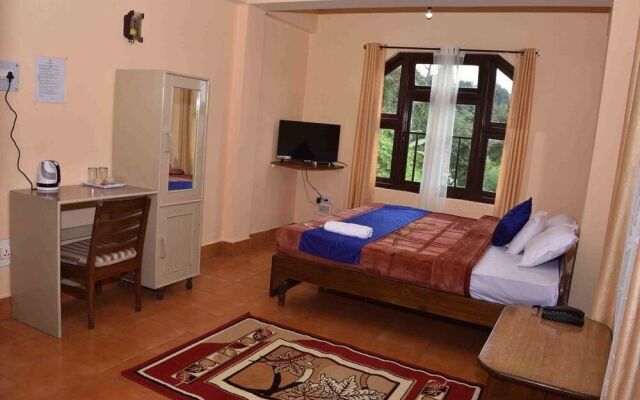 Hotel Alaya