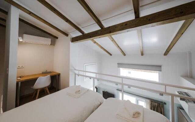 Stylish Studio Apartment - 8F House