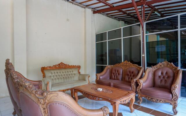 RedDoorz Syariah near Sekuro Beach Jepara