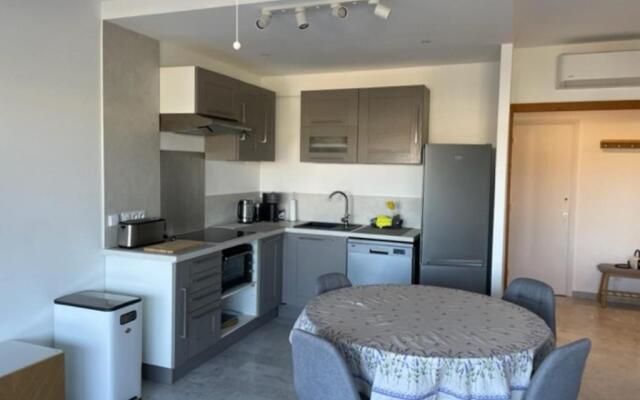 Superb 3 rooms with pool and tennis