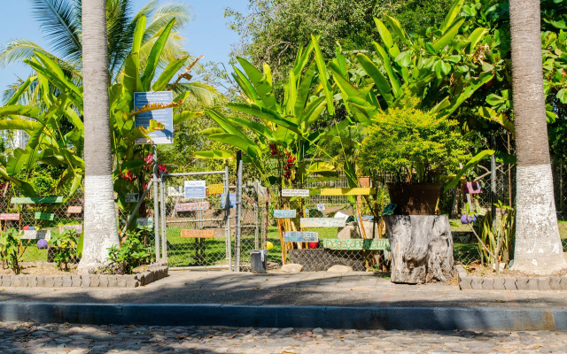 Puerto de Luna Pet Friendly & Family Suites Hotel
