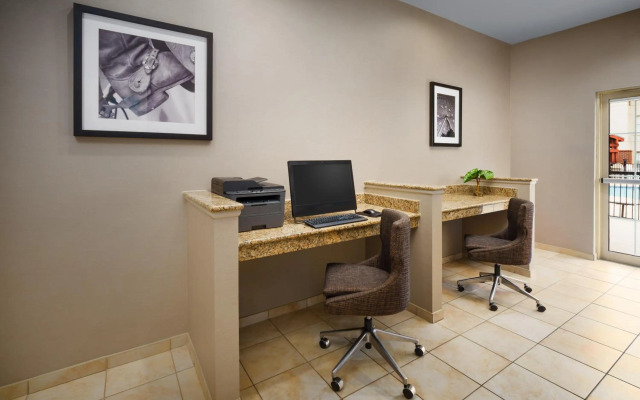 Residence Inn by Marriott Arlington