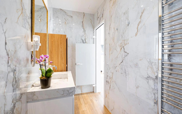 301- HiEndAccomodation-TopLocation