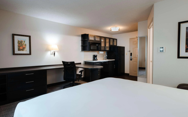 Sonesta Simply Suites Dallas Richardson
