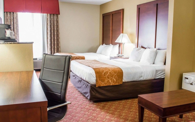 Comfort Suites Hagerstown Southeast