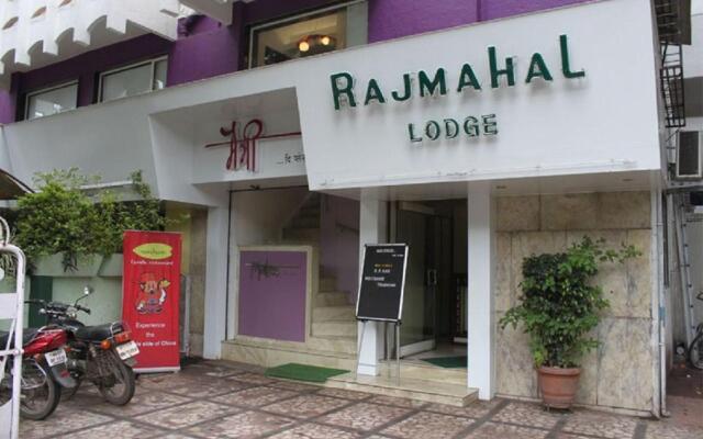 Hotel Rajmahal