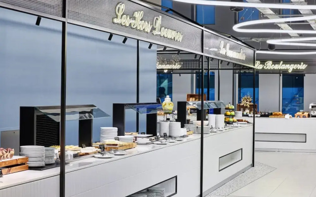 H4 Hotel Wyndham Paris Pleyel Resort