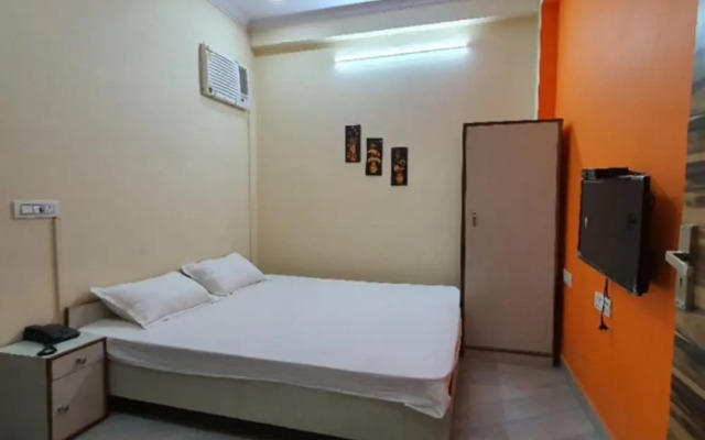 Goroomgo Mahadeva Homes Guest House Prayagraj