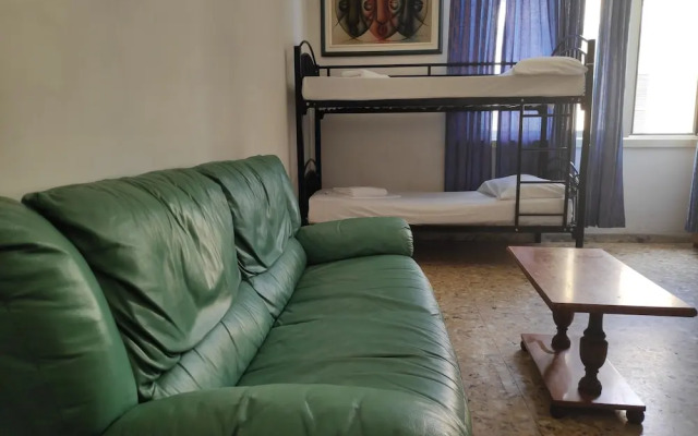 Two Ducks Hostel