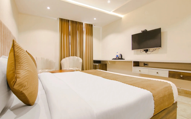 FabHotel Prime the Eminence