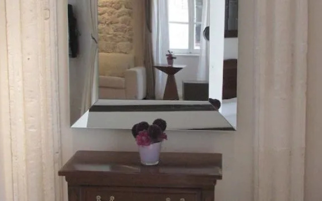 Pucic Apartments- Annex House