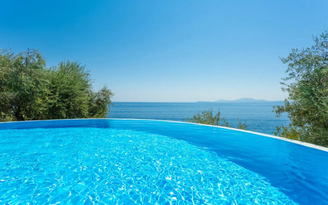 Beach villa Aetos kaminaki Nissaki