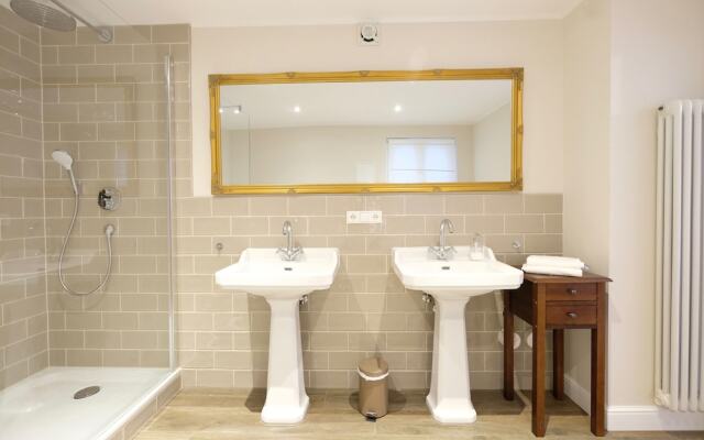 Boutique Charme Apartments 14