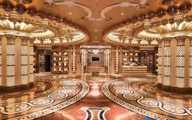 Venice Hotel International