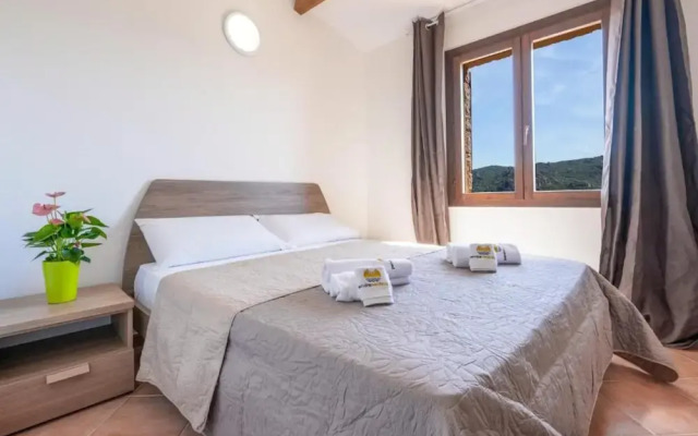 Apartments with common swimming pool in Costa Paradiso