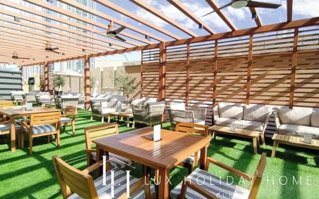 Lux  The Address Dubai Mall Suite