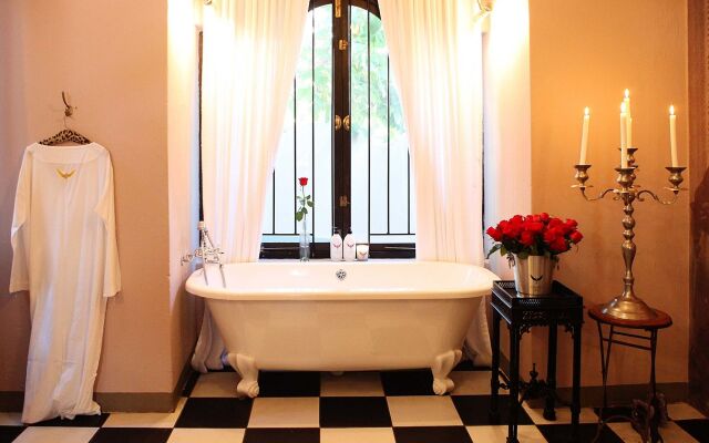 Grand Africa Rooms and Rendezvous