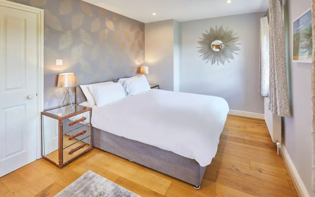 Host Stay River View