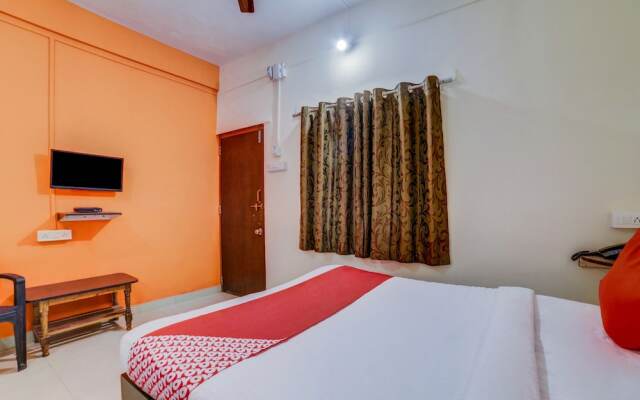 OYO 24282 Sai Lodging