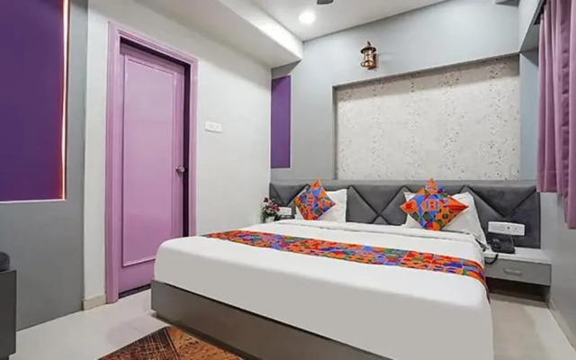 Fabhotel Imperial Suites