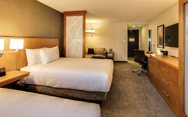 Hyatt Place Edmonton-West