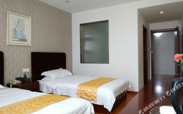 Yiting 6+E Hotel (Shanghai Waigaoqiao)