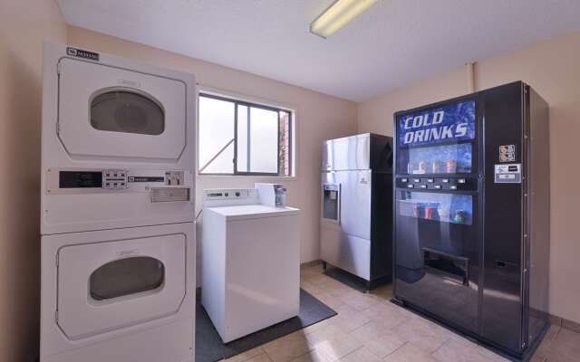 Canadas Best Value Inn & Suites Vernon