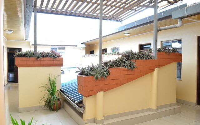 Royal City Hotel