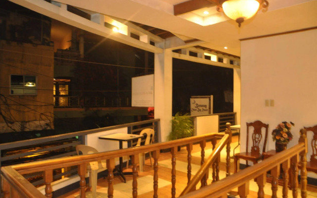 Boracay Tourists' Inn