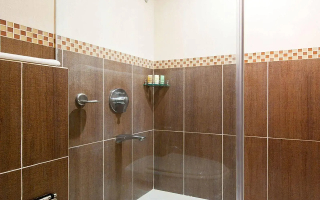 Grand Residency  & Serviced Apartments