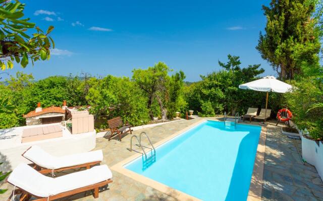 Villa Antigoni Large Private Pool - 2405