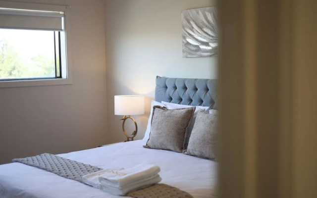StayAU Pakenham 5 BRM Oasis Pet-friendly