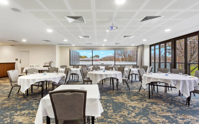 Quality Hotel Lakeside