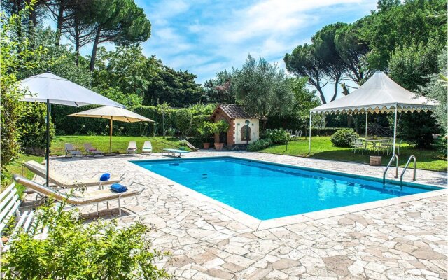 Beautiful Home in Grottaferrata With Outdoor Swimming Pool, Wifi and 5 Bedrooms
