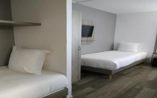 Quality Hotel Le Circuit - Le Mans
