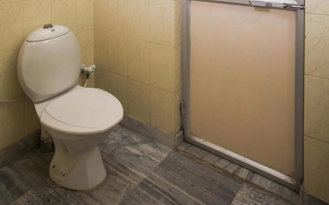 Hotel Lee Garden, Near Blue Flag Beach(500 Mtrs), Puri