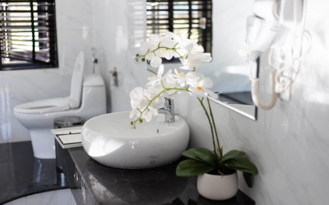 Oreka Homestay Halong