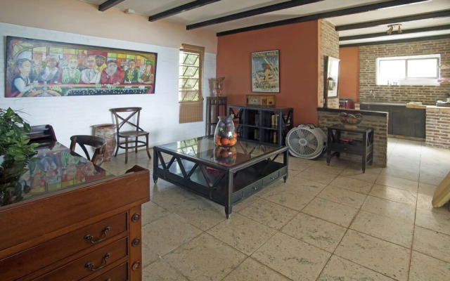 Sun Reef Village on Sea