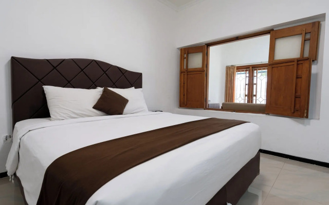 Selecta Hotel Batu Malang - Adults Only