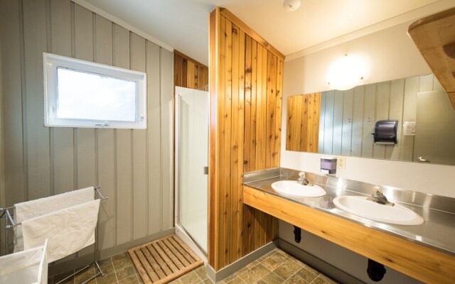 Canmore Alpine Hostel - Alpine Club of Canada