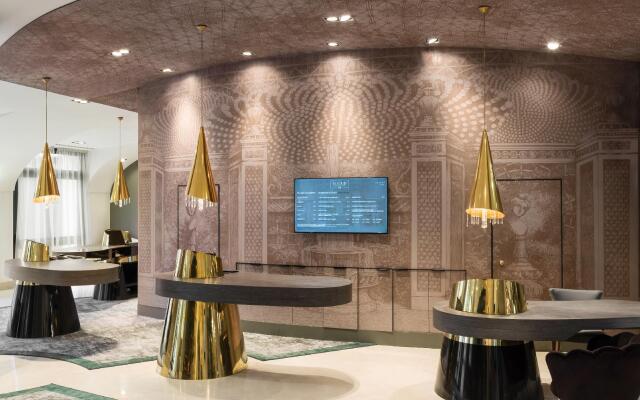Hôtel Le Louis Versailles Château-MGallery by Sofitel