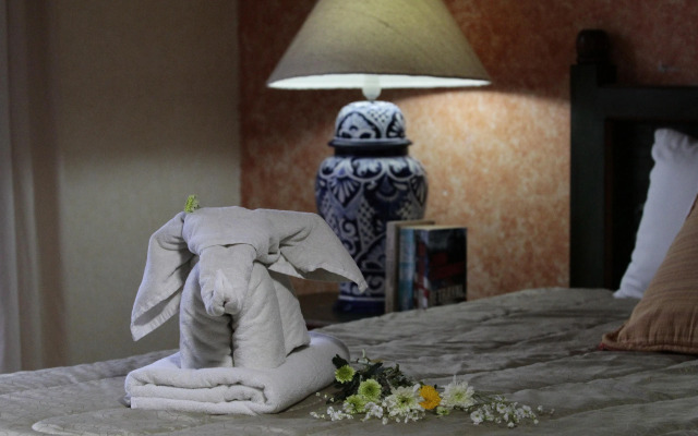 Hacienda San Miguel Hotel & Suites