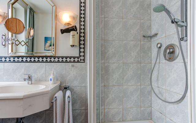 Centro Hotel Stern, Trademark Collection by Wyndham