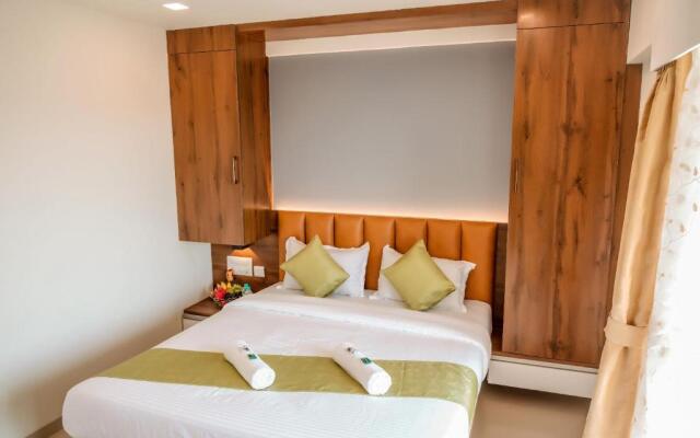 Hotel Heraa International