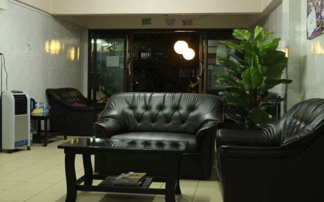 Yaya Guesthouse - Hostel