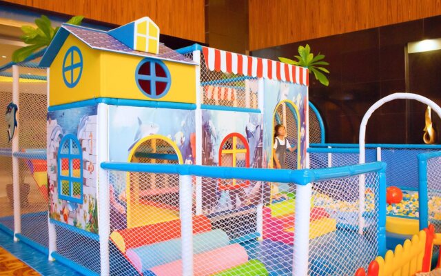 Crowne Plaza Yantai Seaview by IHG